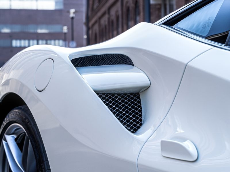 Ferrari 488 GTB Lufteinlässe