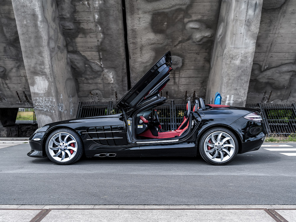 Mercedes-McLaren SLR Angebot anfordern