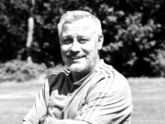 Neno Cusak Mitarbeiter im Autohaus